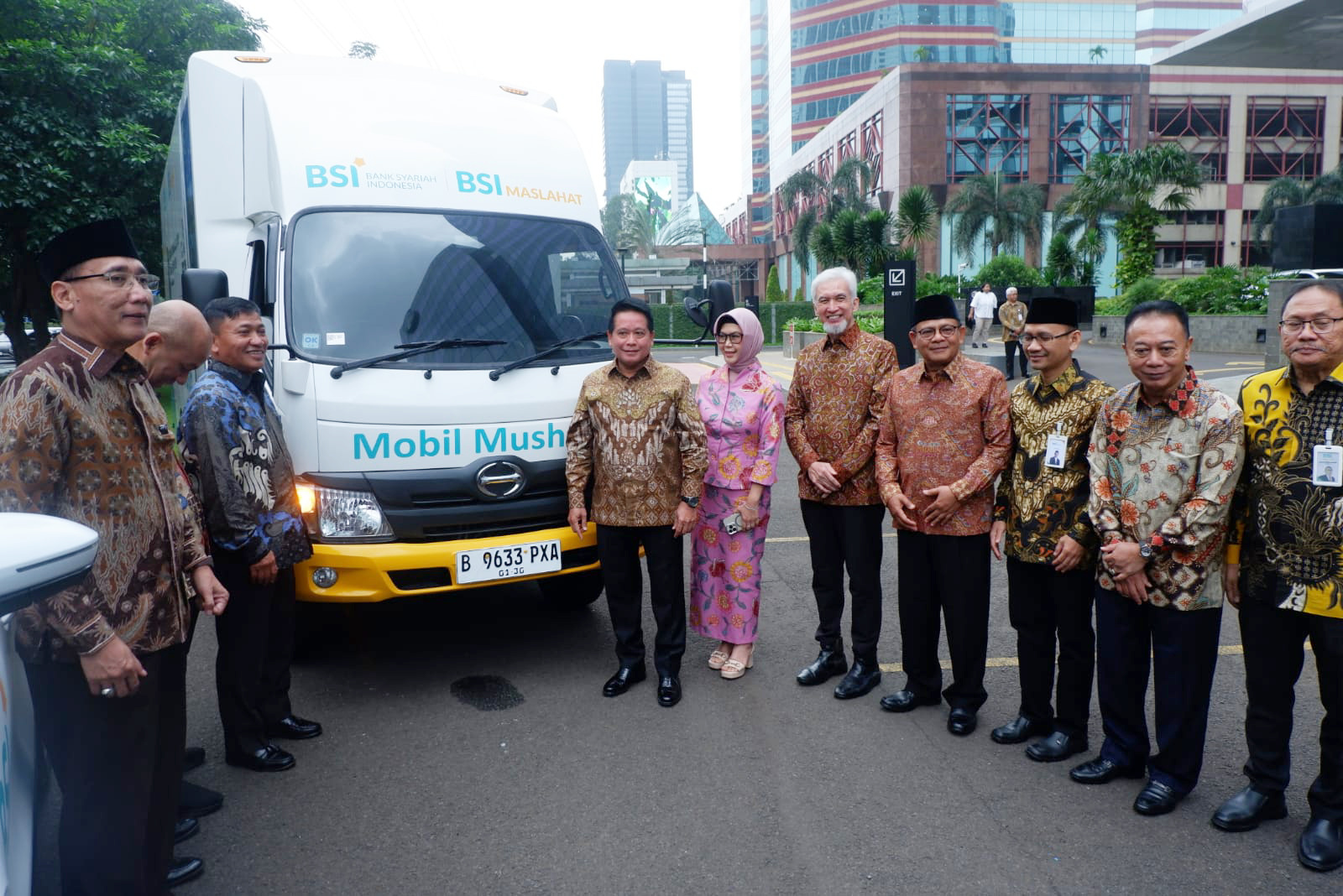BSI Dukung Ekonomi Hijau, Hadirkan Mobil Listrik dan Platform Digital