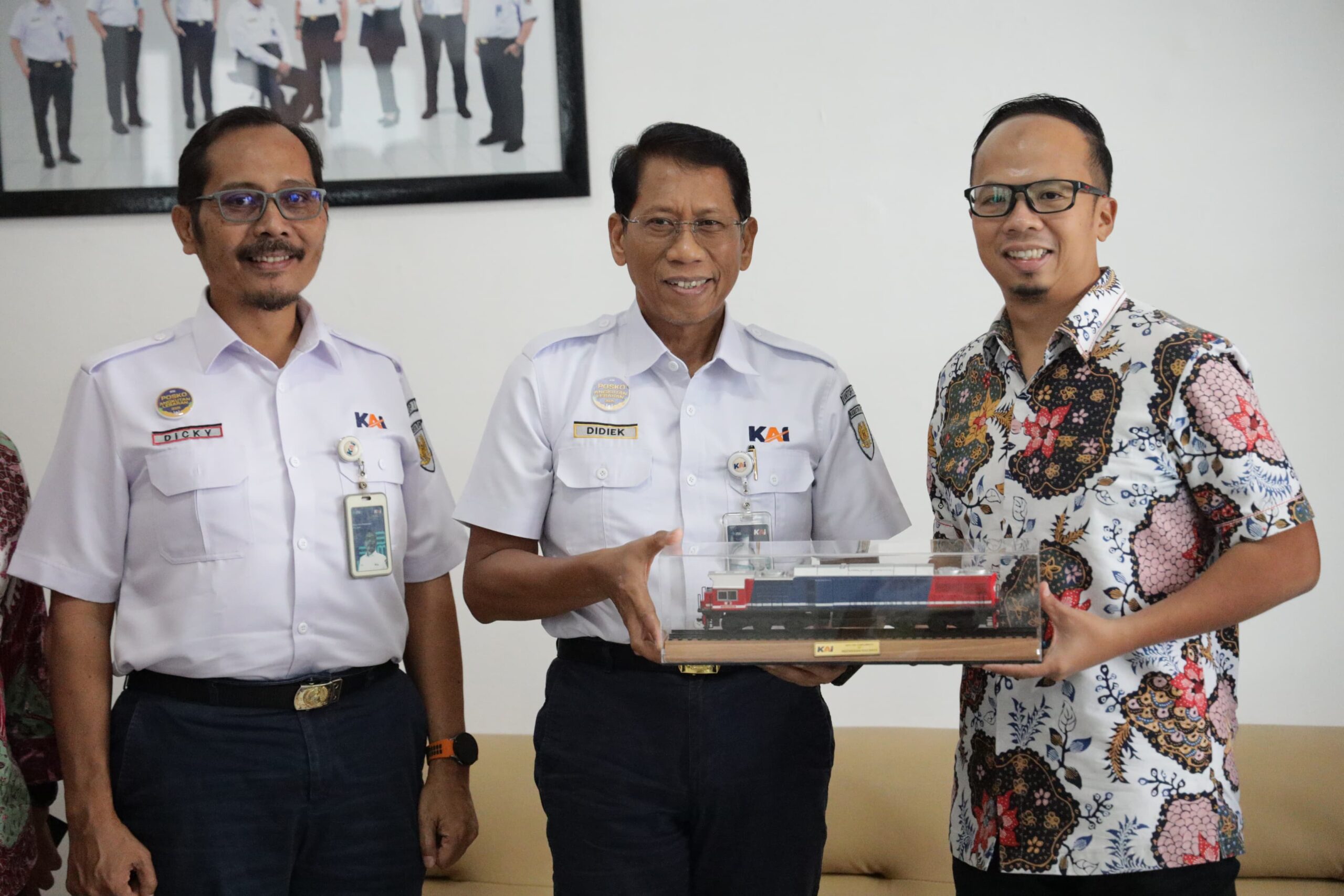 Stasiun Tasikmalaya Jadi Perhatian Dirut KAI untuk Optimalkan Angkutan Lebaran
