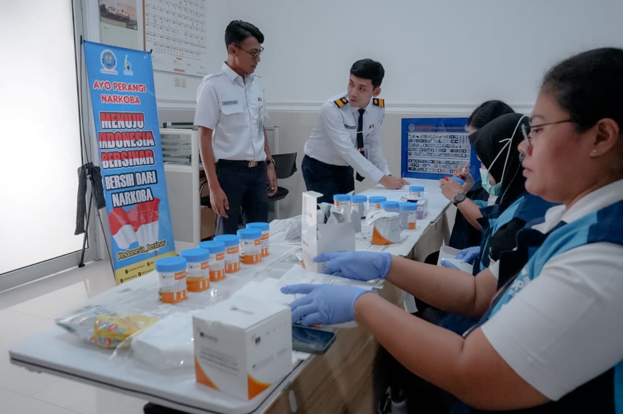 Lonjakan Pemudik! 2,4 Juta Tiket Terjual, Tes Narkoba untuk Awak Sarana Perkeretaapian