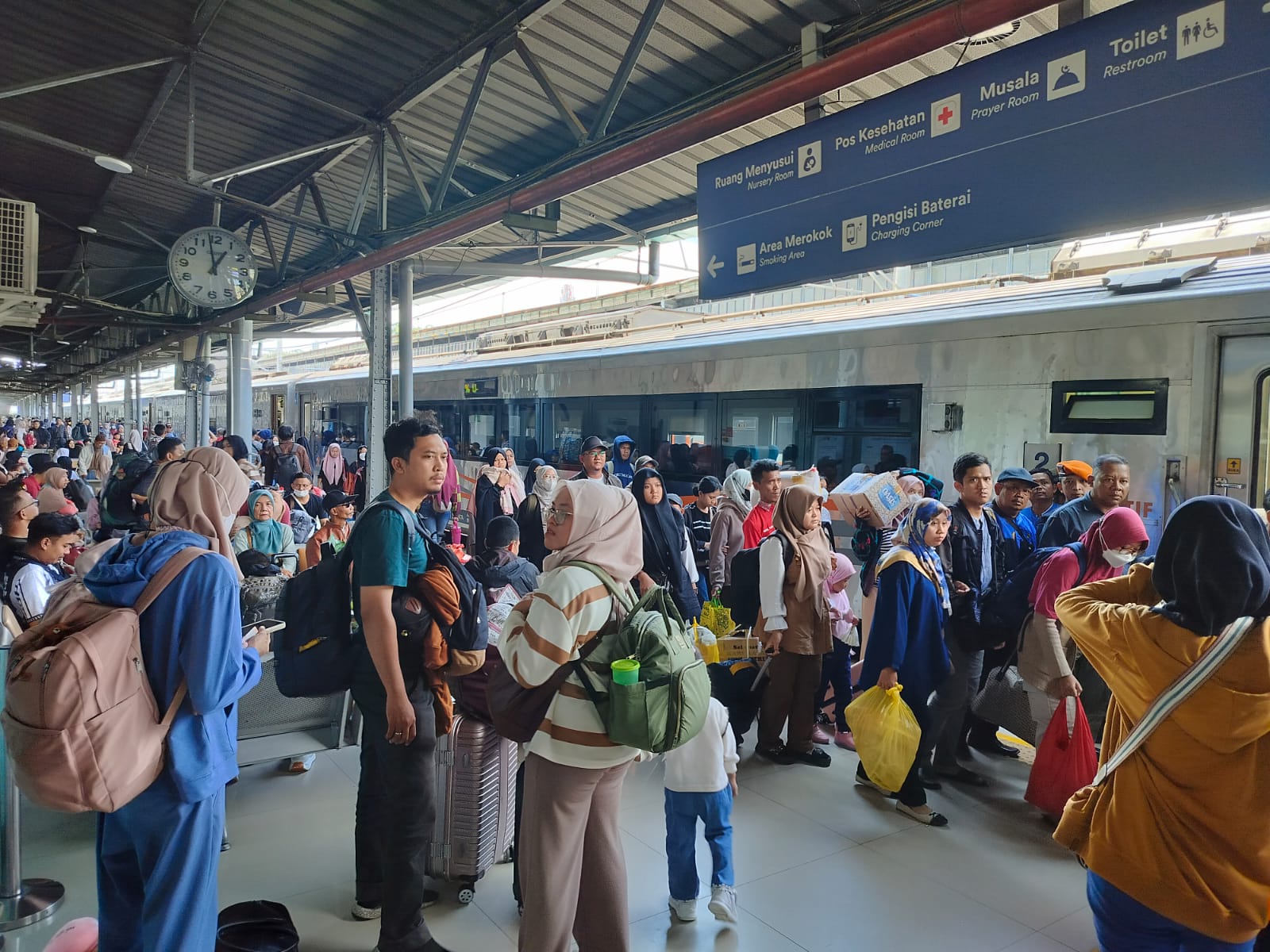 Moda Rel Naik Daun, KAI Group Layani Lebih dari 23 Juta Penumpang di Musim Lebaran