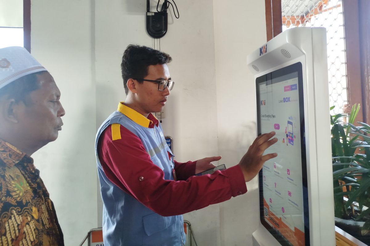 Komunitas Railfans Beri Dukungan Luar Biasa, KAI Catat Penjualan 4,66 Juta Tiket Lebaran 2025