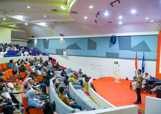CEO Talks FIA UI: KAI Tunjukkan Pentingnya Inovasi dalam Layanan Publik